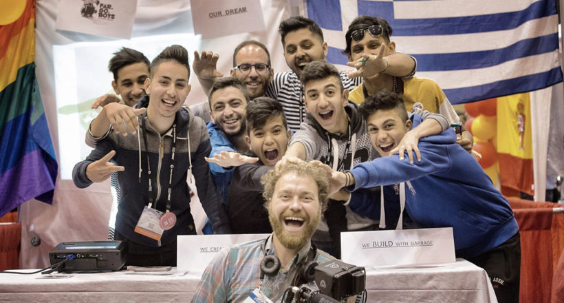 Φάρος του κόσμου-Mia Ora