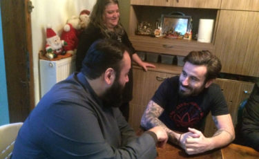 Φάρος του κόσμου-Mia Ora