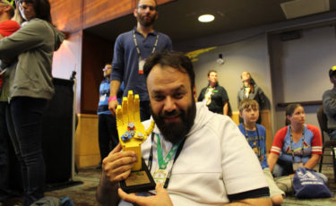 Φάρος του κόσμου-Mia Ora