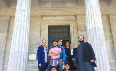 Φάρος του κόσμου-Mia Ora