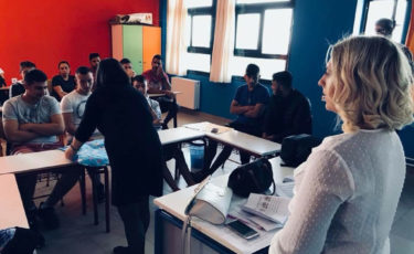 Φάρος του κόσμου-Mia Ora