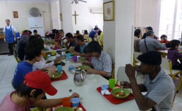 Κάριτας Αθήνας - Mia Ora