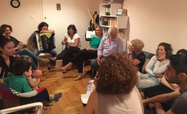 Δίκτυο Στήριξης Φυλακισμένων και Αποφυλακισμένων Γυναικών - Mia Ora